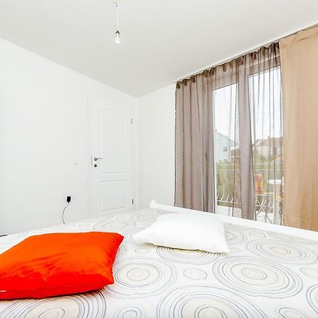 Apartments Mirko I Anda Donji Okrug  المظهر الخارجي الصورة